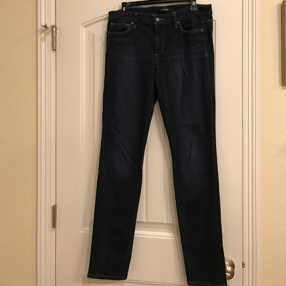 Joe’s straight leg jeans